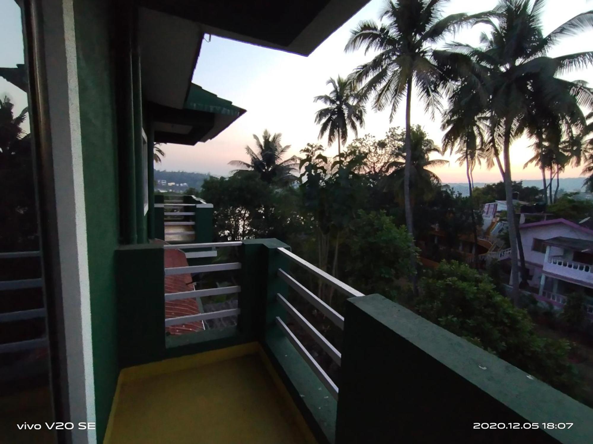 Nest & Guest House, Baga-arpora Arpora